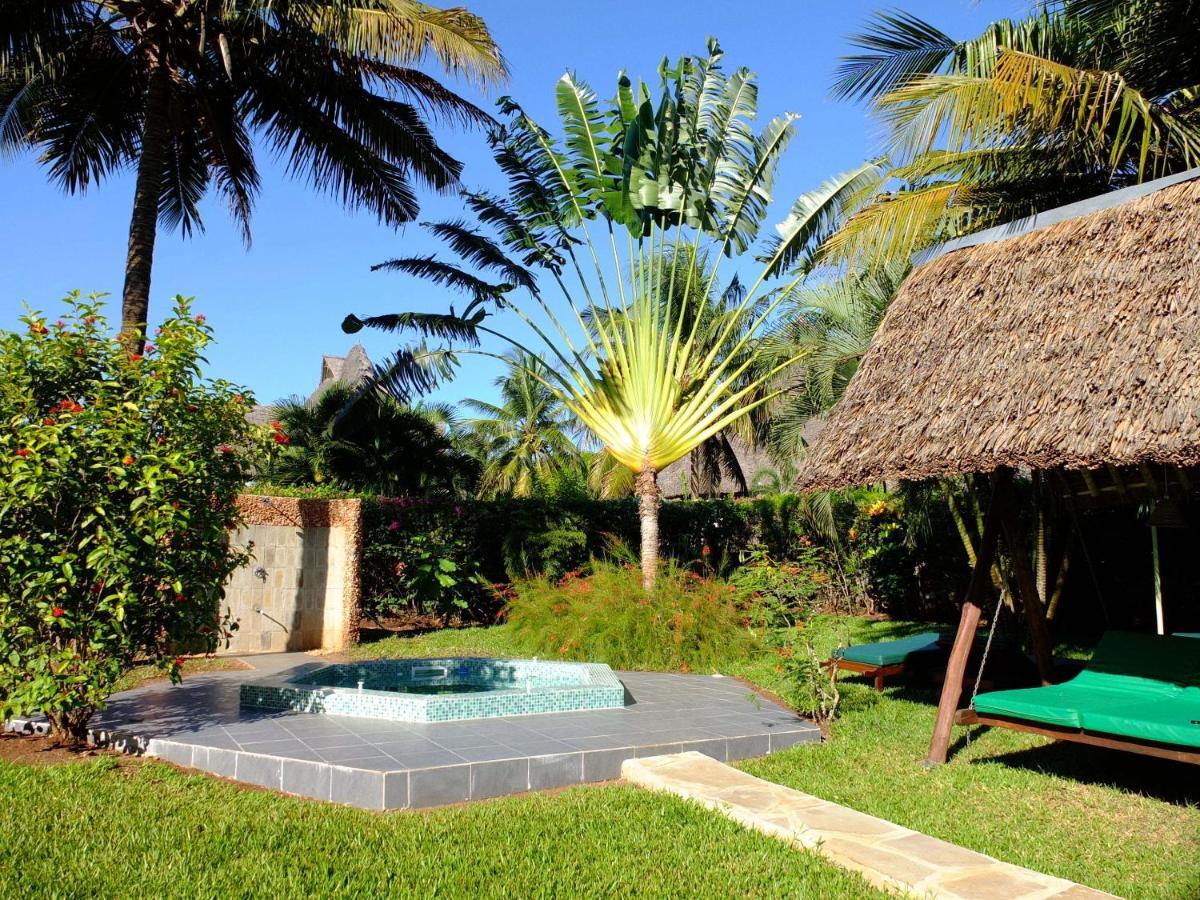 Luxury Villa Soleil, Galu Diani Beach Room photo